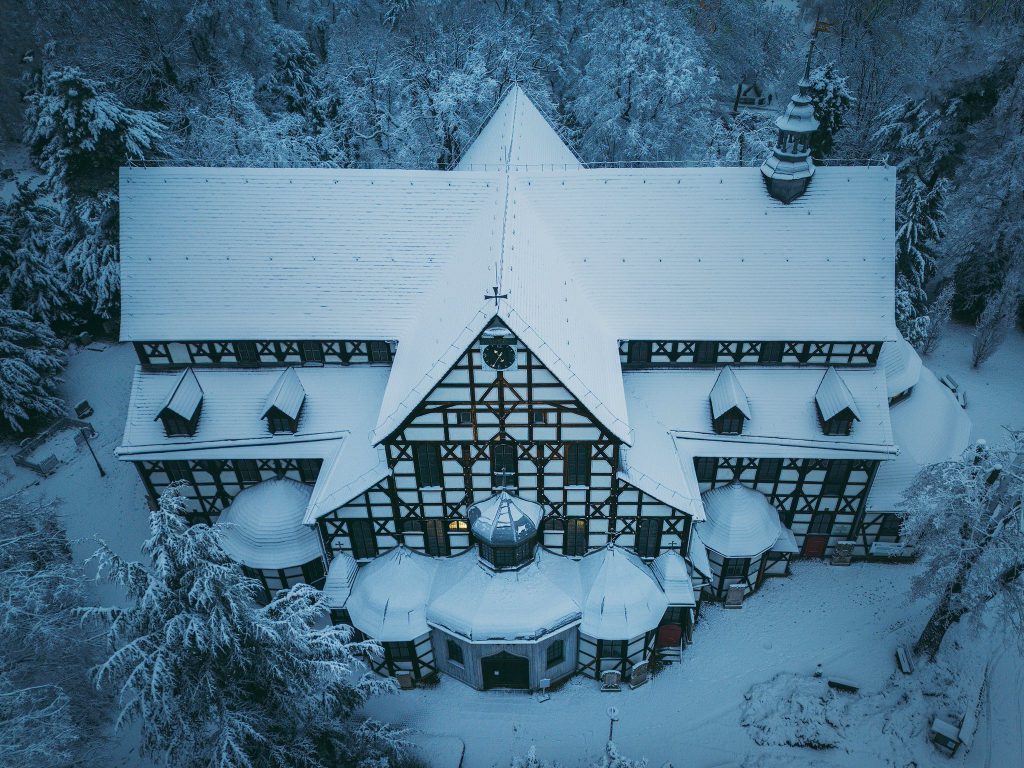 Miedziowe wsparcie dla perły UNESCO